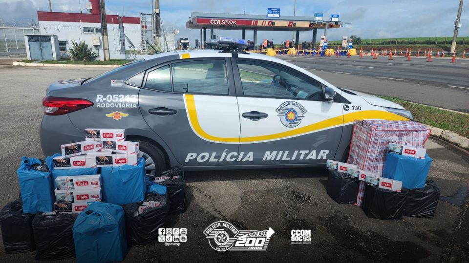 Policiamento Rodoviário apreende carga de cigarros contrabandeados em Itararé/SP