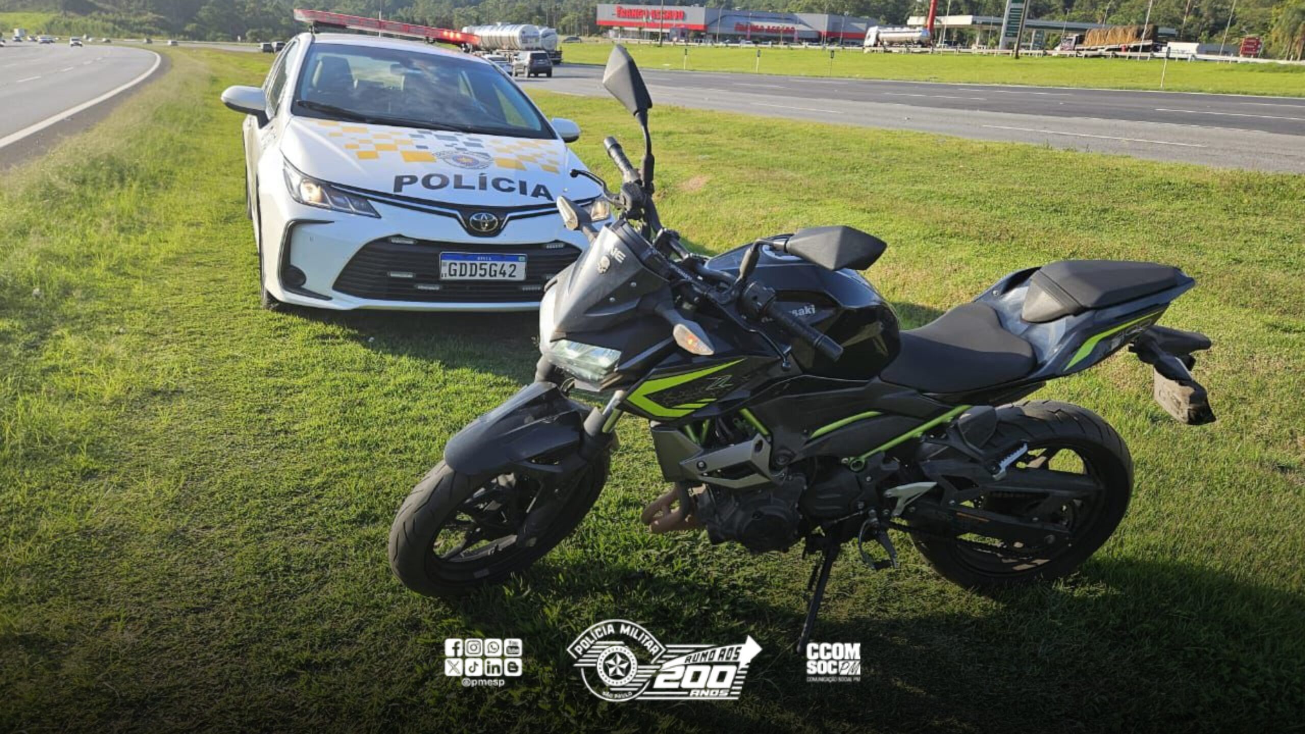 Polícia Militar recupera motocicleta roubada em Caieiras/SP