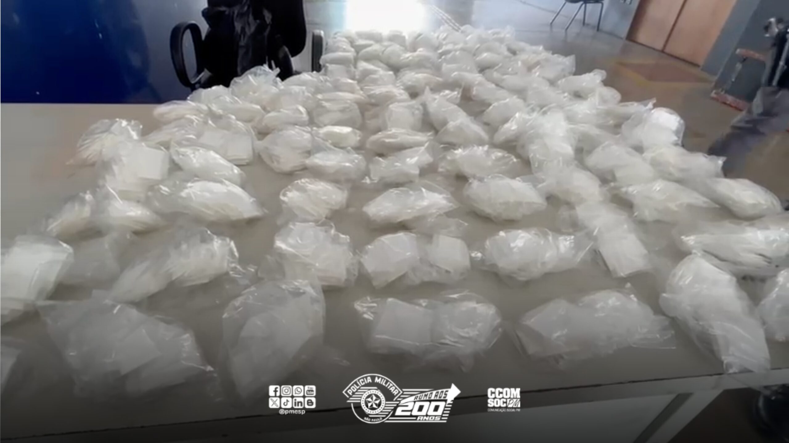 PM localiza cocaína escondida no forro de gesso em residência de Campinas/SP e prende homem em flagrante