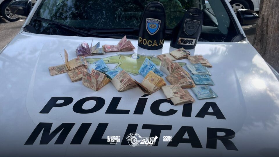 Na tarde de sexta-feira (14), durante patrulhamento tático nas imediações da Rodovia Anchieta, em São Bernardo do Campo/SP, policiais militares abordaram um veículo que trafegava de forma suspeita.