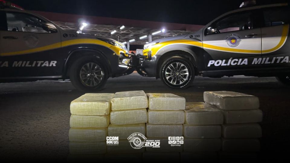 Traficante é preso com 29 kg de cocaína em fundo falso na Rodovia Anhanguera/SP