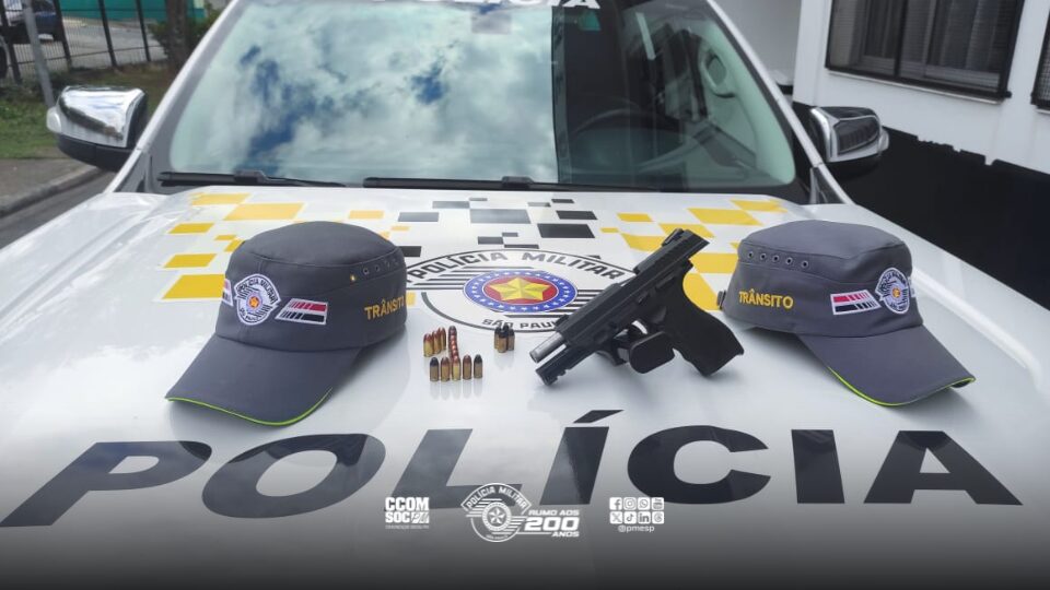  Homem é preso por porte ilegal de arma com documentação vencida em Barueri/SP