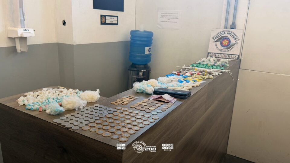 Polícia Militar apreende mais de 1 kg de drogas e detém adolescente em Mogi das Cruzes