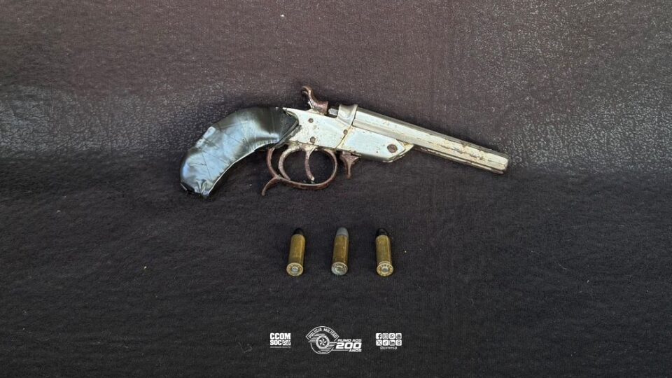 Polícia Militar captura procurado da Justiça e apreende arma de fogo em Bauru/SP