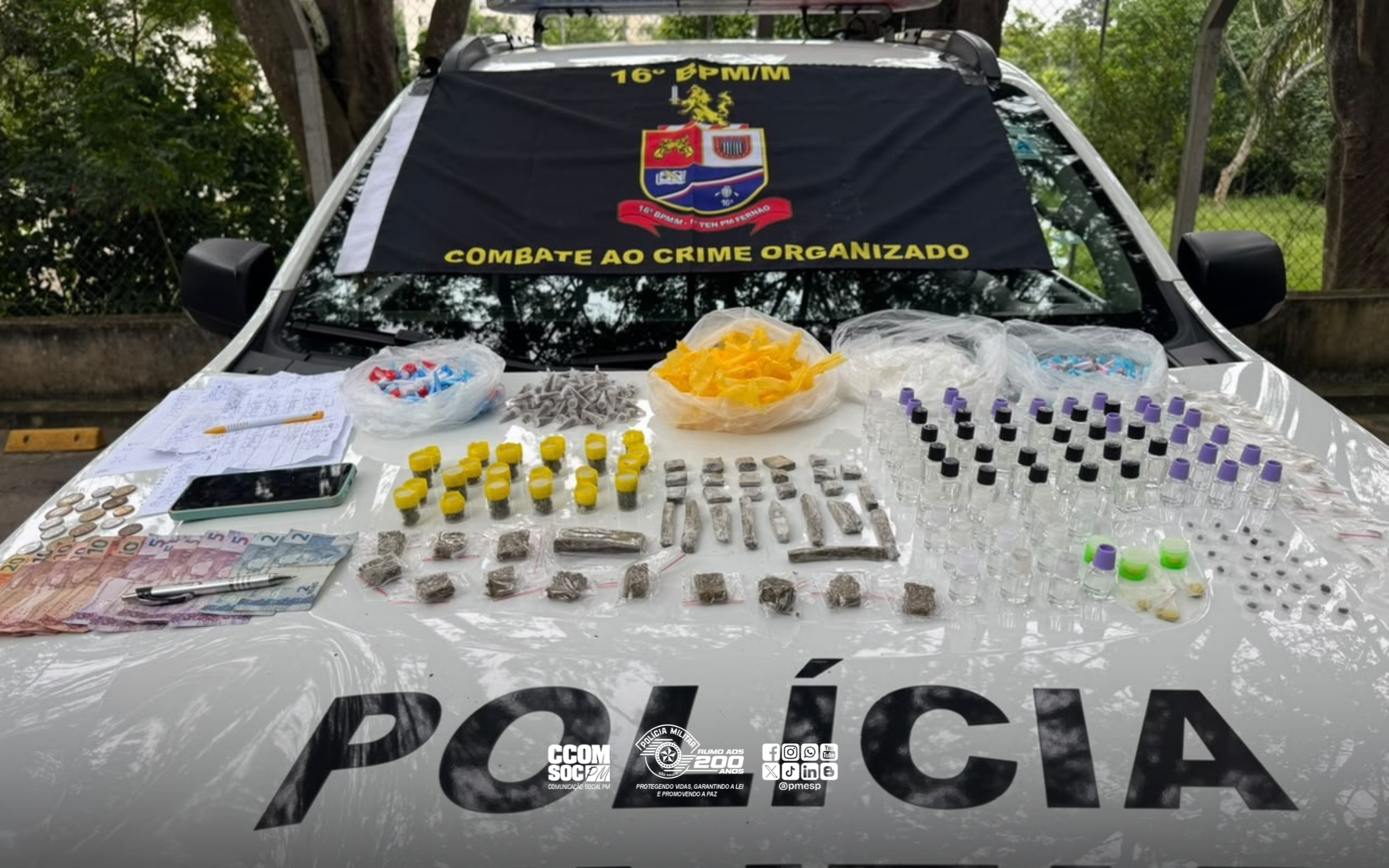Tráfico no Campo Limpo: PM prende dupla com sete tipos de droga
