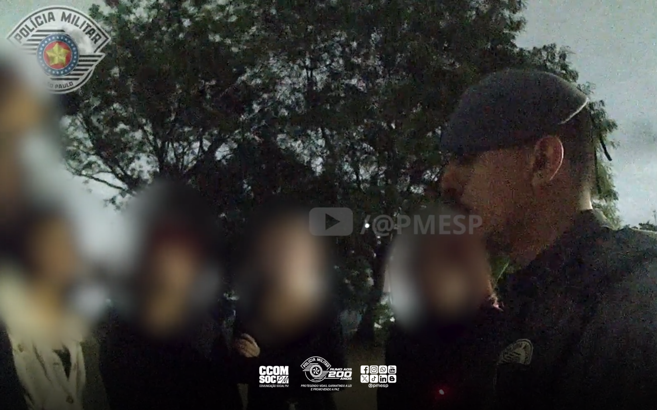 PM para após sinal de socorro de adolescente e prende homem por estupro em SP